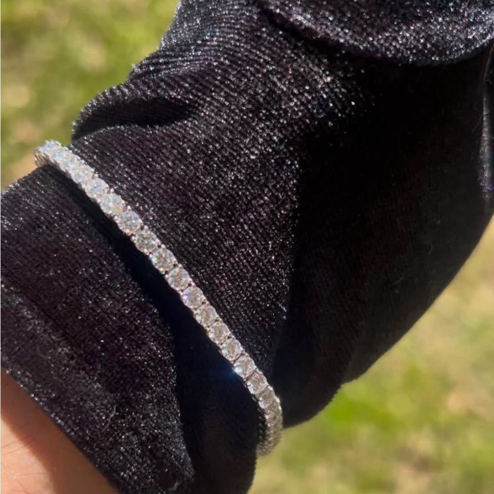 3mm Moissanite Tennis Bracelet 6 Carats 925 - Picture 4 of 5